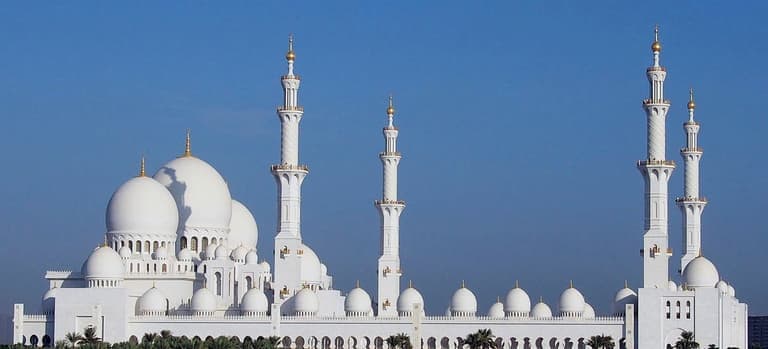 8 key steps to buy a property in Abu Dhabi